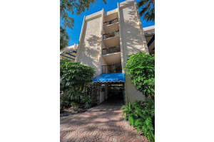 203 TARPON POINT, TARPON SPRINGS, FL 34689 - MLS#MFRTB8461745