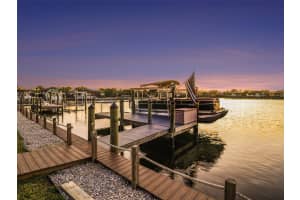 1018 OVERLOOK COURT, BRADENTON, FL 34208 - MLS#MFRTB8461766