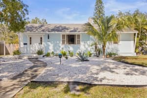 747 39TH AVENUE, ST PETERSBURG, FL 33703 - MLS#MFRTB8461799