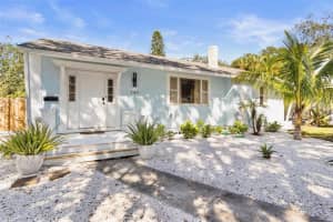 747 39TH AVENUE, ST PETERSBURG, FL 33703 - MLS#MFRTB8461799