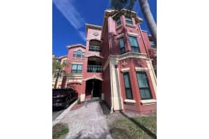 2730 Via Tivoli #332b, CLEARWATER