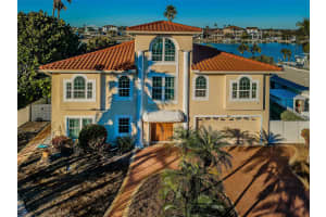 30 DOLPHIN DRIVE, TREASURE ISLAND, FL 33706 - MLS#MFRTB8461841