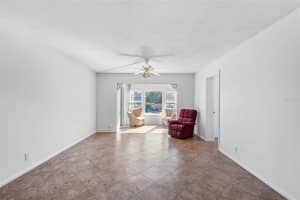 333 LAKE HOWARD DRIVE, WINTER HAVEN, FL 33880 - MLS#MFRTB8461846