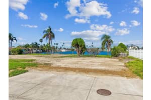 570 JOHNS PASS AVENUE, MADEIRA BEACH, FL 33708 Sold 03/26/26