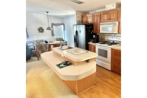 11105 101ST STREET, LARGO, FL 33773 - MLS#MFRTB8461909