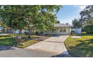 13584 Twig Ter, LARGO