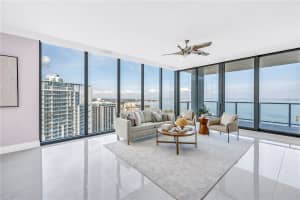 301 1ST STREET, ST PETERSBURG, FL 33701 - MLS#MFRTB8462046