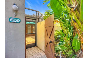 2907 OAK LANE, BRADENTON, FL 34209 - MLS#MFRTB8462100