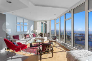 175 1ST STREET, ST PETERSBURG, FL 33701 - MLS#MFRTB8462147