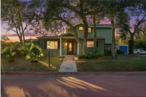 7331 Demens Dr S, ST PETERSBURG