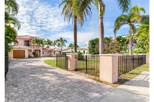 16116 GULF BOULEVARD, REDINGTON BEACH, FL 33708 - MLS#MFRTB8462168