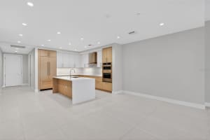 275 1ST AVENUE, ST PETERSBURG, FL 33701 - MLS#MFRTB8462187