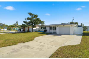 10416 ORANGE BLOSSOM LANE, SEMINOLE, FL 33772 - MLS#MFRTB8462199