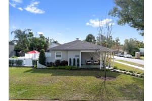 1030 32nd Ave N, ST PETERSBURG