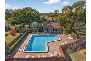 9750 LAKE SEMINOLE DRIVE, LARGO, FL 33773 - MLS#MFRTB8462266