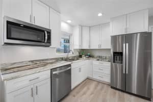 11211 60TH AVE N, SEMINOLE, FL 33772 - MLS#MFRTB8462282