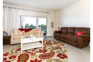 880 Mandalay Ave, Clearwater, FL 33767, Sold 01/09/26