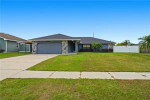 5225 NICHOLS DRIVE, LAKELAND, FL 33812 - MLS#MFRTB8462450