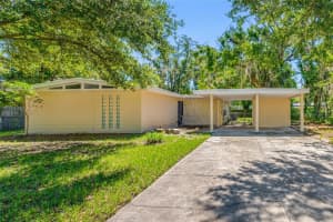 810 W River Dr, TEMPLE TERRACE