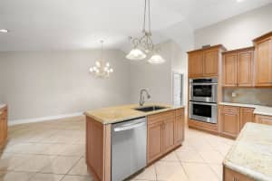 6712 RANGER DRIVE, TAMPA, FL 33615 - MLS#MFRTB8462496