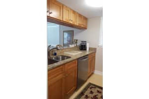 2525 BAY DRIVE, BELLEAIR BLUFFS, FL 33770 - MLS#MFRTB8462529