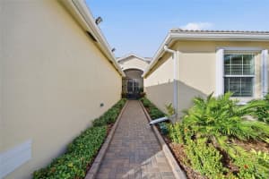 4717 AVILA LAKES DRIVE, WIMAUMA, FL 33598 - MLS#MFRTB8462544