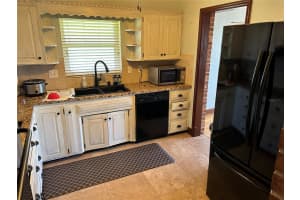 21 PARADISE LANE, TREASURE ISLAND, FL 33706 - MLS#MFRTB8462603