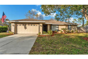 130 Bergen Cir, AUBURNDALE