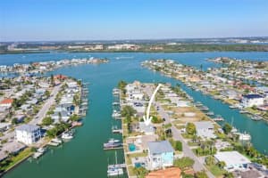 600 Normandy Rd, MADEIRA BEACH