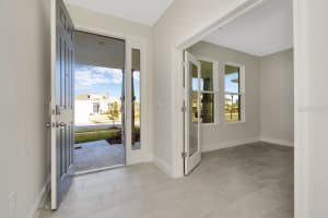 130 MANGROVE MANOR DRIVE, APOLLO BEACH, FL 33572 - MLS#MFRTB8462622