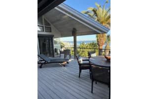 151 Punta Vista Dr Dr St Pete Beach, FL 33706 - Off Market