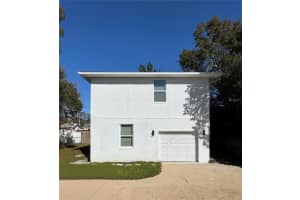 1039 1/2 53RD AVENUE, ST PETERSBURG, FL 33703 - MLS#MFRTB8462646