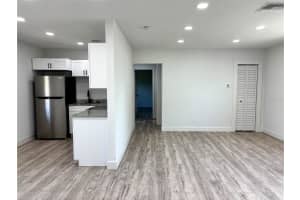 1301 WOODBINE STREET, CLEARWATER, FL 33755 - MLS#MFRTB8462652