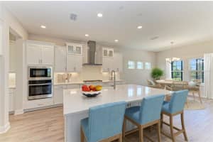 11270 BLISSBY STREET, VENICE, FL 34293 - MLS#MFRTB8462653