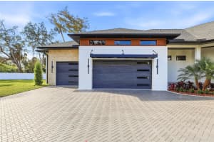 6802 CREEK DRIVE, TAMPA, FL 33615 - MLS#MFRTB8462668