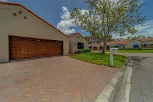 8701 40TH LANE, PINELLAS PARK, FL 33782 - MLS#MFRTB8462710