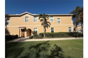 3693 Parkridge Cir #7-101, SARASOTA
