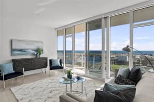 175 1ST STREET, ST PETERSBURG, FL 33701 - MLS#MFRTB8462817