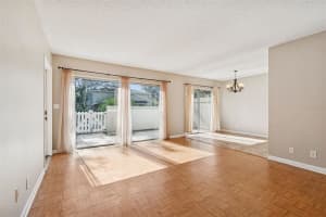 MLS# MFRTB8462915, Temple Terrace, Florida 33617