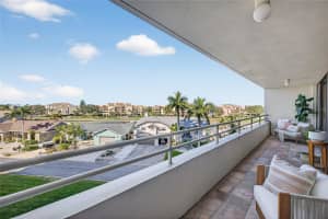 5950 PELICAN BAY PLAZA, GULFPORT, FL 33707 - MLS#MFRTB8462955