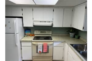 1100 BAY DRIVE, LARGO, FL 33770 - MLS#MFRTB8462972