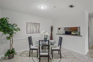 4037 CROCKERS LAKE BOULEVARD, SARASOTA, FL 34238 - MLS#MFRTB8462994