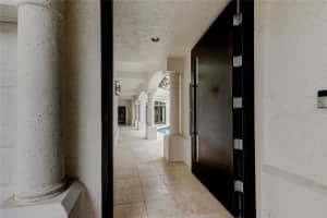 905 MOORING CIRCLE, TAMPA, FL 33602 Sold 03/15/26