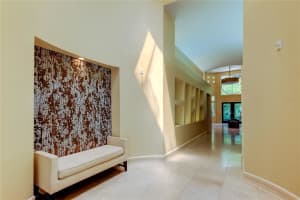 905 MOORING CIRCLE, TAMPA, FL 33602 Sold 03/15/26