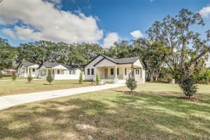 7901 GREENWOOD AVENUE, TAMPA, FL 33604 - MLS#MFRTB8463064