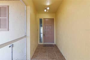 8427 BRANDEIS CIRCLE, SARASOTA, FL 34243 - MLS#MFRTB8463107