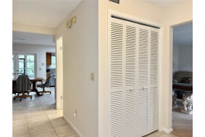 6101 SOARING AVENUE, TEMPLE TERRACE, FL 33617 - MLS#MFRTB8463109