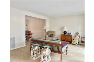 6101 SOARING AVENUE, TEMPLE TERRACE, FL 33617 - MLS#MFRTB8463109