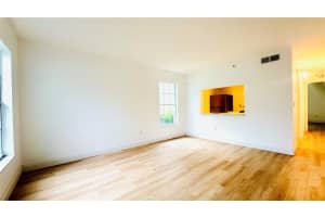 7200 BANK DRIVE, TAMPA, FL 33617 - MLS#MFRTB8463160