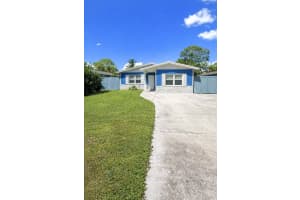 1735 MICHIGAN AVENUE, ST PETERSBURG, FL 33703 - MLS#MFRTB8463185